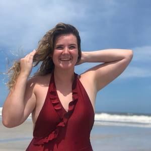 Meet your Posher, Brooke